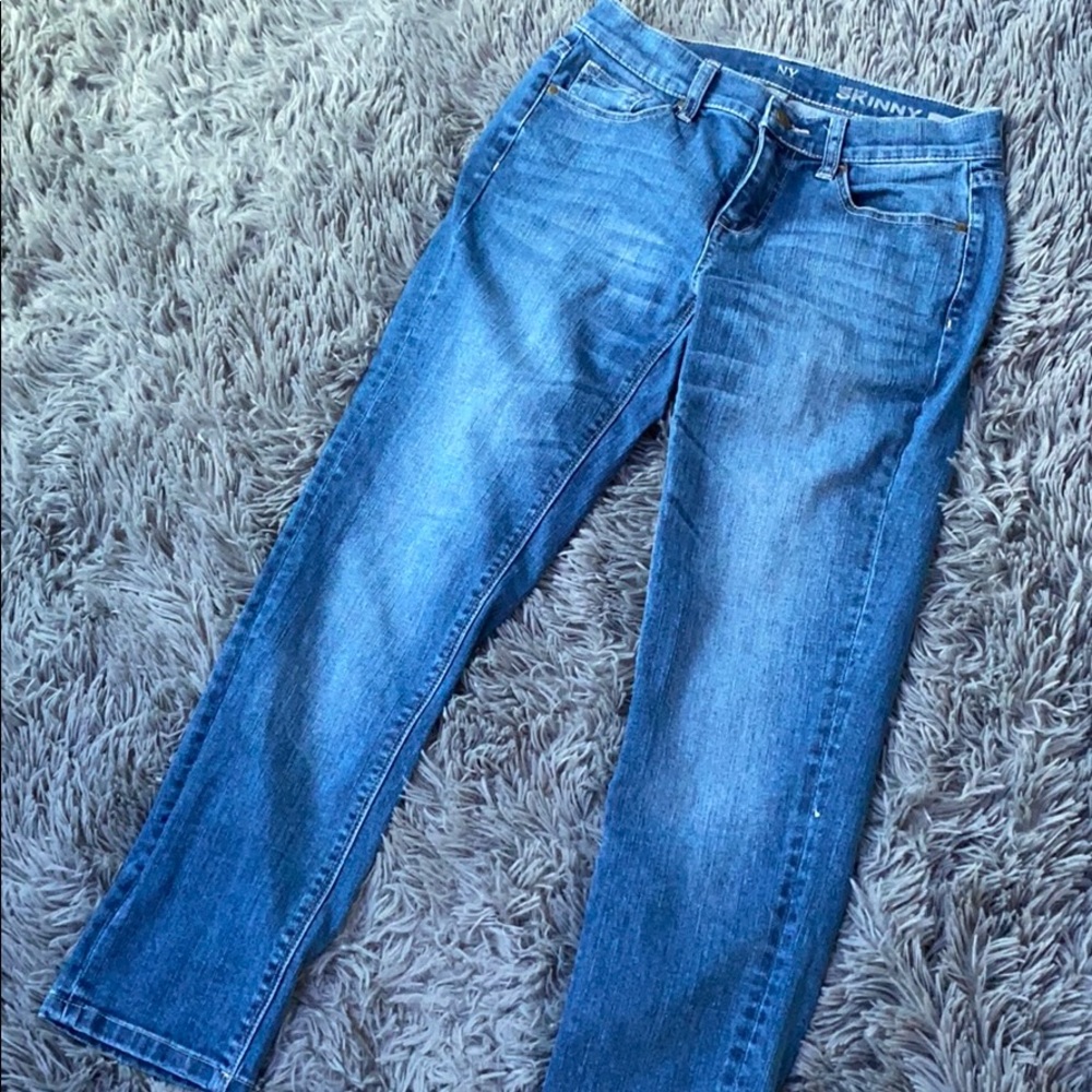 low rise skinny jeans med wash
